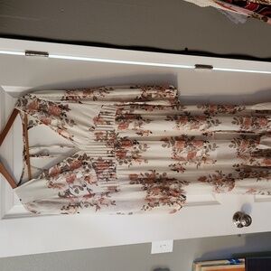FOREVER21 Long Length Ivory floral dress size L